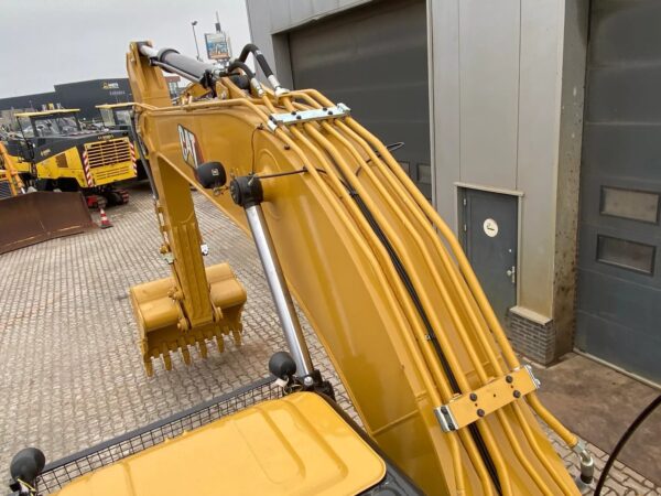 Buy Caterpillar 323D3 Excavator | New and unused - Image 12