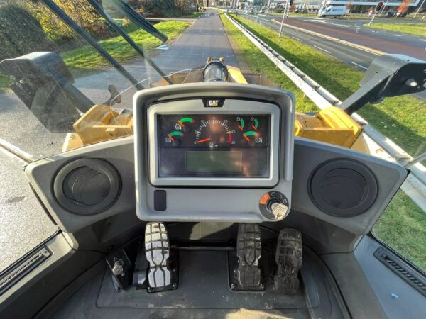 Caterpillar 966M Loader for sale | 3th function High lift wheel Loader - Image 15