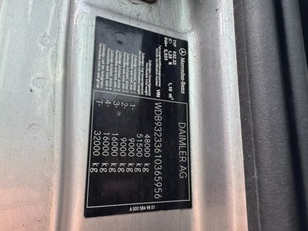 Buy Mercedes Benz Actros 4150 V8 / manual / 3 pedals Tipper - Image 17