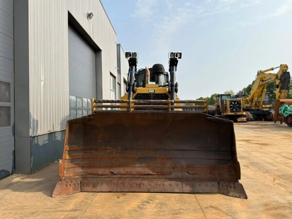 Caterpillar D8R dozer for sale - Image 9