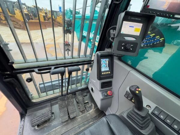 Sunward SWTC5D Telescopic Crawler Crane – CE certifeid - Image 18