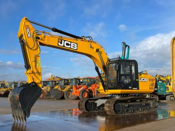Buy JCB 205 crawler excavator - Image 2