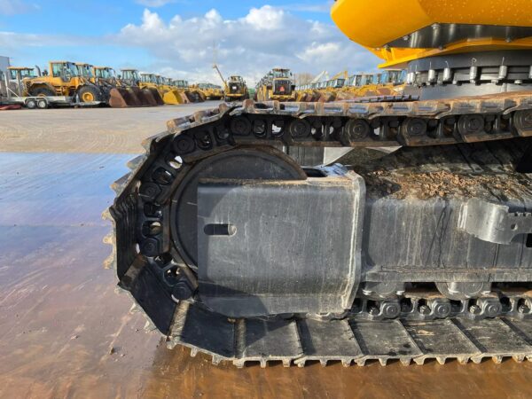 Buy JCB 205 crawler excavator - Image 6