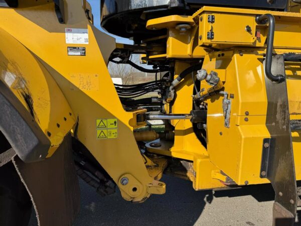 Buy Caterpillar 980M Loader - Image 5