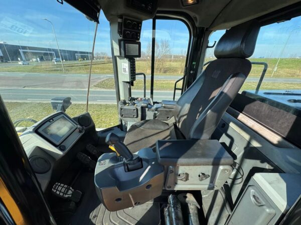 Buy Caterpillar 980M Loader - Image 8
