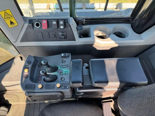 Buy Caterpillar 972M Loader - Image 9