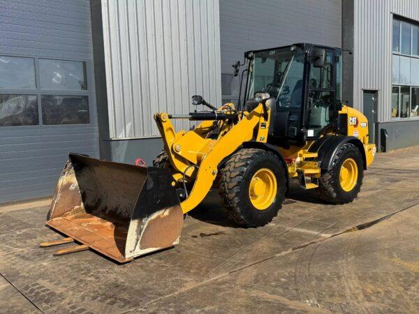 Caterpillar 908M Loader For Sale