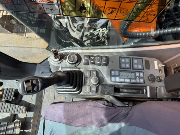 Buy Doosan DX140LC-5 Excavator – CE / Verachtert CW30 – GP edge bucket - Image 7
