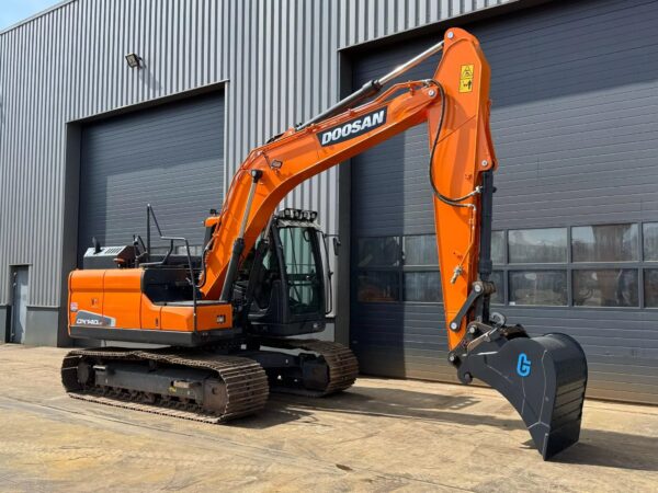 Buy Doosan DX140LC-5 Excavator – CE / Verachtert CW30 – GP edge bucket - Image 4