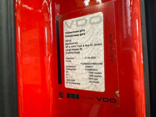 Volvo FH16 650 6×4 Tractor Unit - Image 13