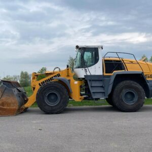 Liebherr L580 Loader For Sale