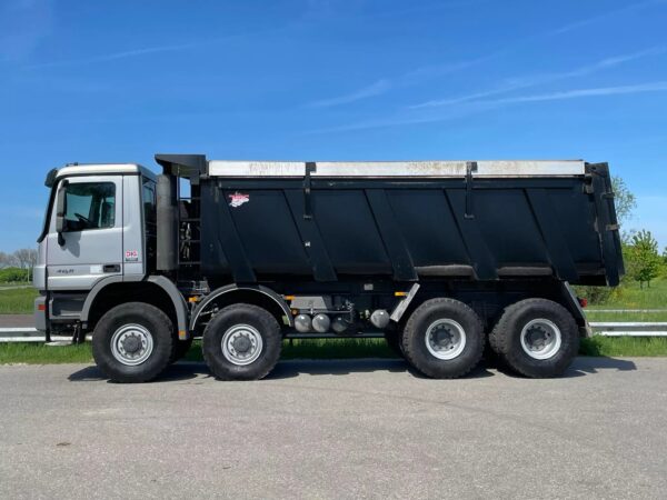 Buy Mercedes Benz Actros 4150 V8 / manual / 3 pedals Tipper - Image 10