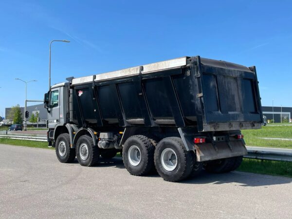 Buy Mercedes Benz Actros 4150 V8 / manual / 3 pedals Tipper - Image 4