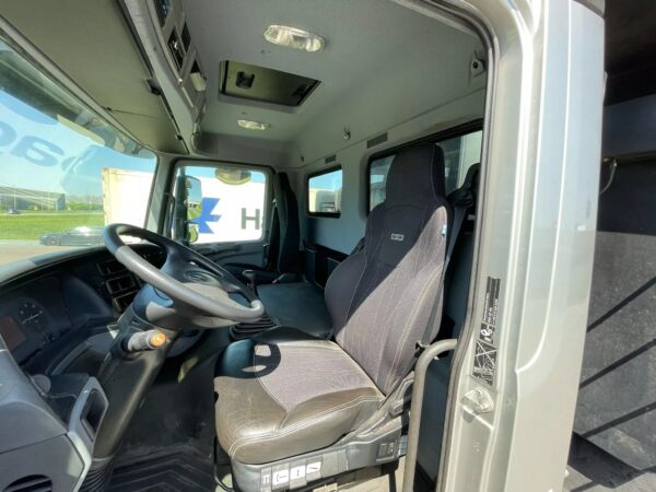 Buy Mercedes Benz Actros 4150 V8 / manual / 3 pedals Tipper - Image 14