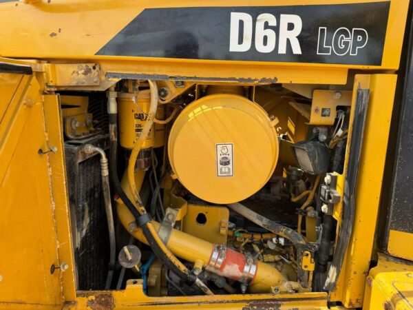 Buy Caterpillar D6R LGP Dozer - Image 4