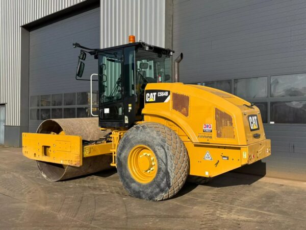 Buy Caterpillar CS64B Roller - Image 3