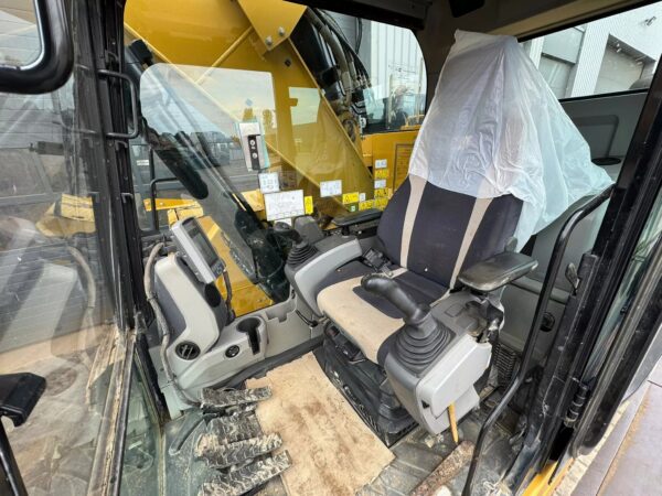 Caterpillar 325F LCR Excavator | 3 buckets - Image 7