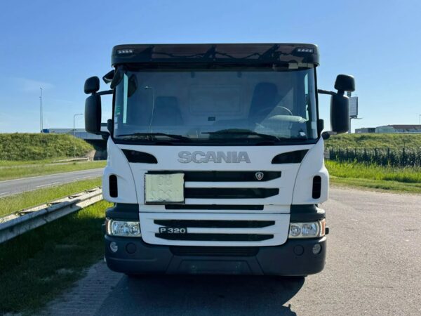 Scania P320 6×2 FUEL TRUCK MAGYAR A26T - Image 6