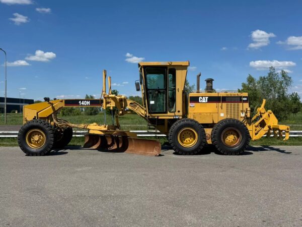 Caterpillar 140H 3306 engine Grader - Image 4