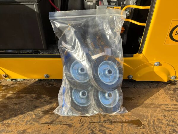 Giga power PLD8500SE Generator | 8 kVa silent generator set - Image 6