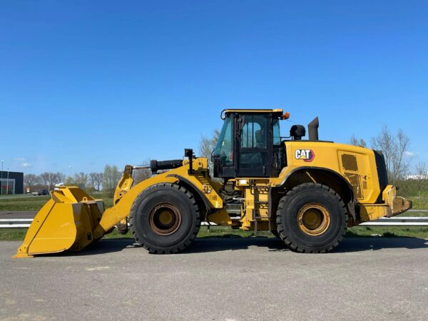 Caterpillar 972M XE Wheel Loader - Image 4