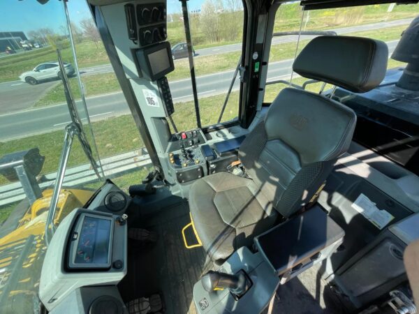 Caterpillar 972M XE Wheel Loader - Image 8