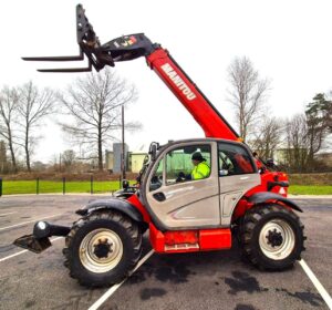 2014 MANITOU MT1135 Telescopic