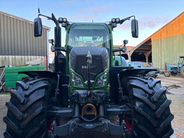 FENDT 724 Vario Profi Plus 4wd Tractor, Year 2019, 5650 Hours - Image 4