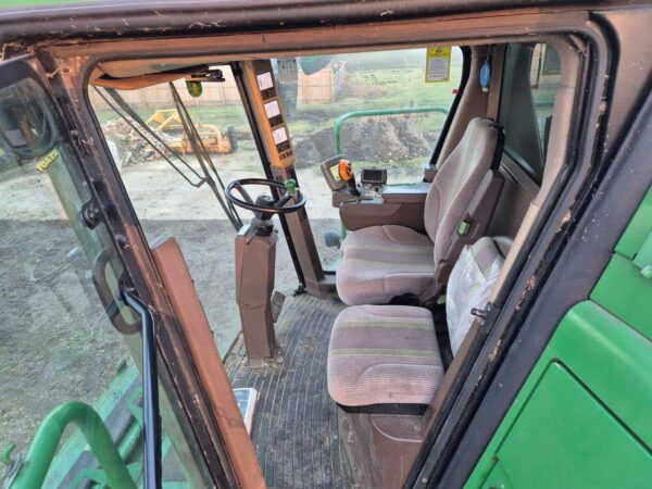 JOHN DEERE C670i Combine Harvester, Year 2010, 2816 Engine Hours - Image 7