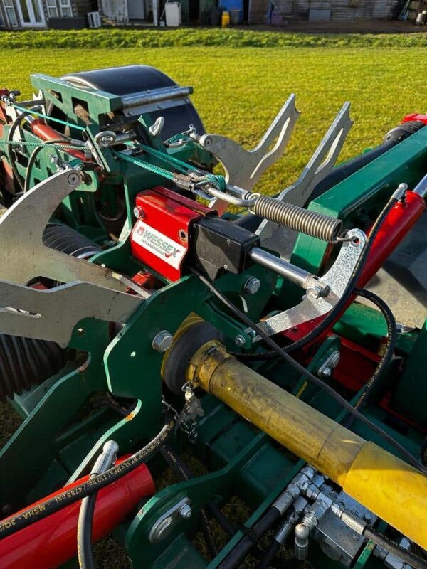 WESSEX INTERNATIONAL RMX-620 G2 6.2 Metre Tri-Deck Roller Mower, Year 2022 - Image 11