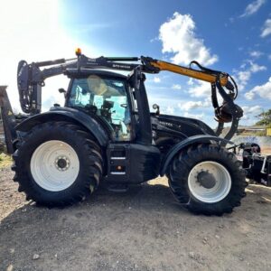 VALTRA T234V MR19 4wd Logging Tractor, Year 2021