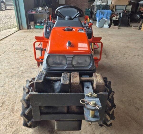 2006 KUBOTA B1610 Compact Tractor, Only 250 Hours From New! - Image 5
