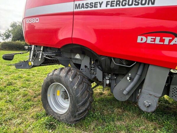 MASSEY FERGUSON 9380 DELTA Combine Harvester, Hybrid, Year 2016, Only 752 drum hours - Image 7