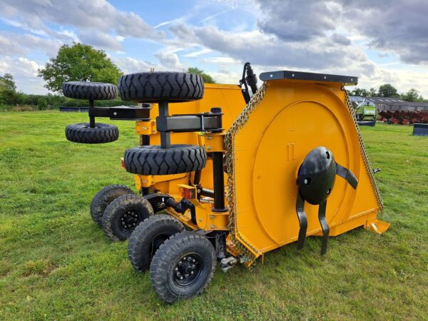 MCCONNEL TUFFCUT 480 Batwing Trailed Topper, NEW - New Model (replaces SR460 Model) - In Stock! - Image 13
